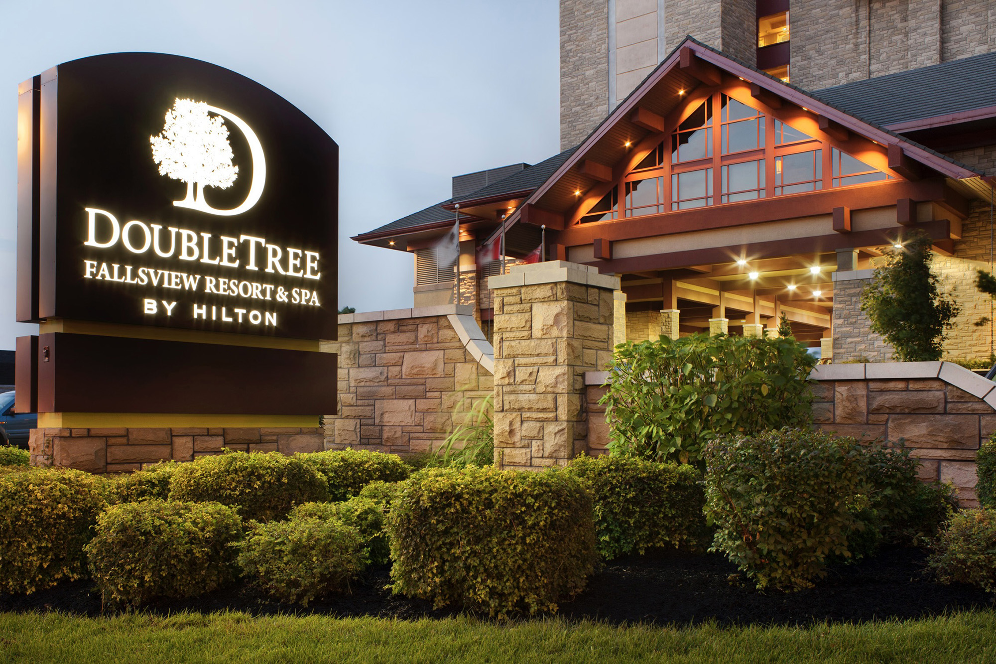 DoubleTree Fallsview