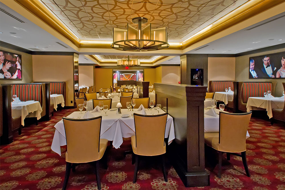 Wyndham Grand Fallsview Hotel