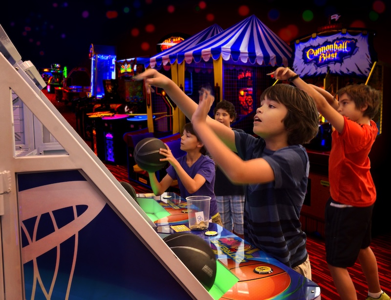 Clifton Hill Fun Zone attraction in Niagara Falls